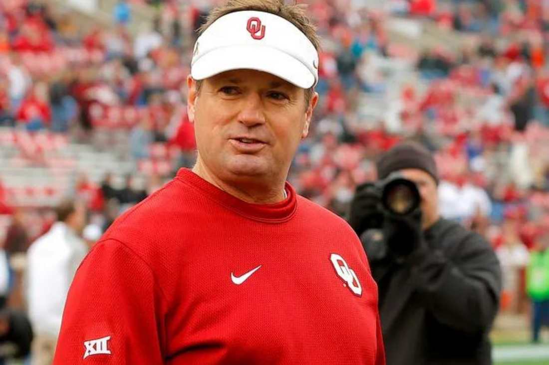 How much money does Bob Stoops make?