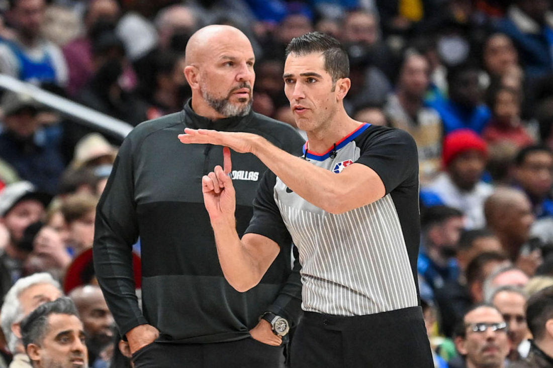 What's the difference between a flagrant and technical foul?