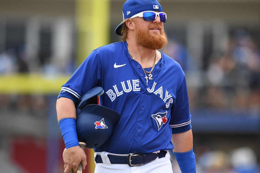 What has happened to Justin Turner?