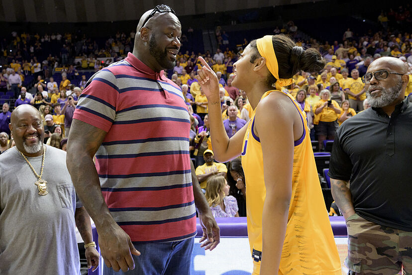 Should the WNBA lower the rims? Shaquille O'Neal thinks so