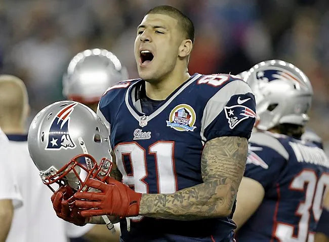 What happened to Aaron Hernandez's dad?