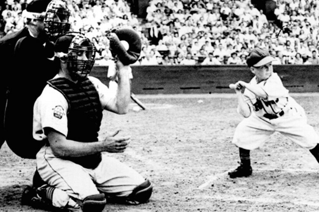 Unveiling the Top 10 Shortest MLB Players in History