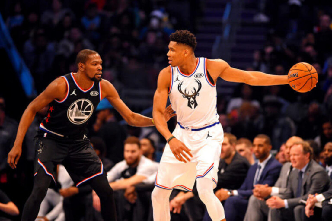 Who's taller Kevin Durant or Ginnis Antetokounmpo?
