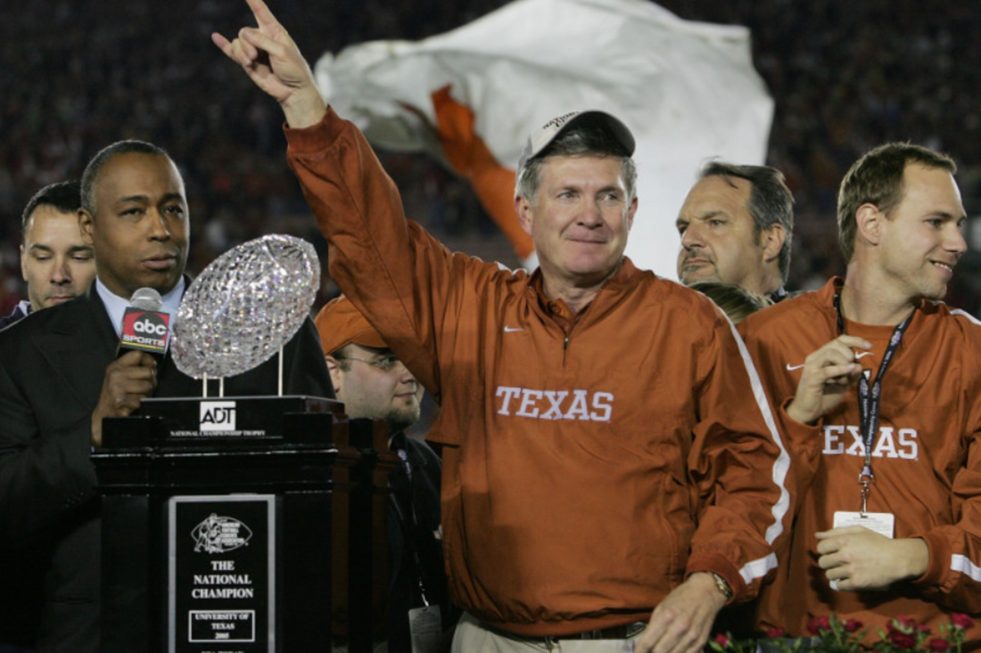 How many national championships have the Texas Longhorns won?