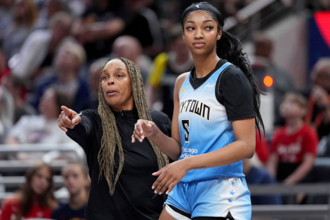 A Detailed List: Top 10 Chicago Sky Players of All-Time