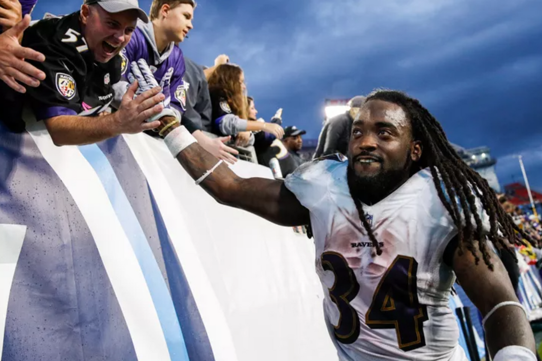 Alex Collins: A Tragic Loss in the World of Football