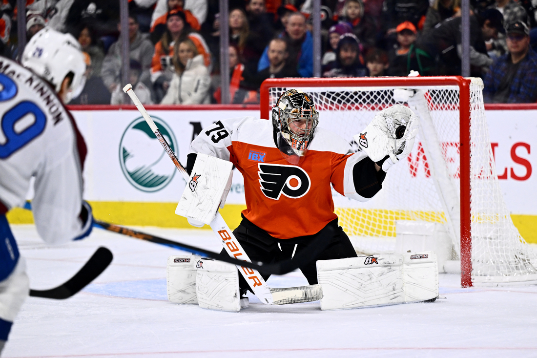 What is Carter Hart's Net Worth in 2024?