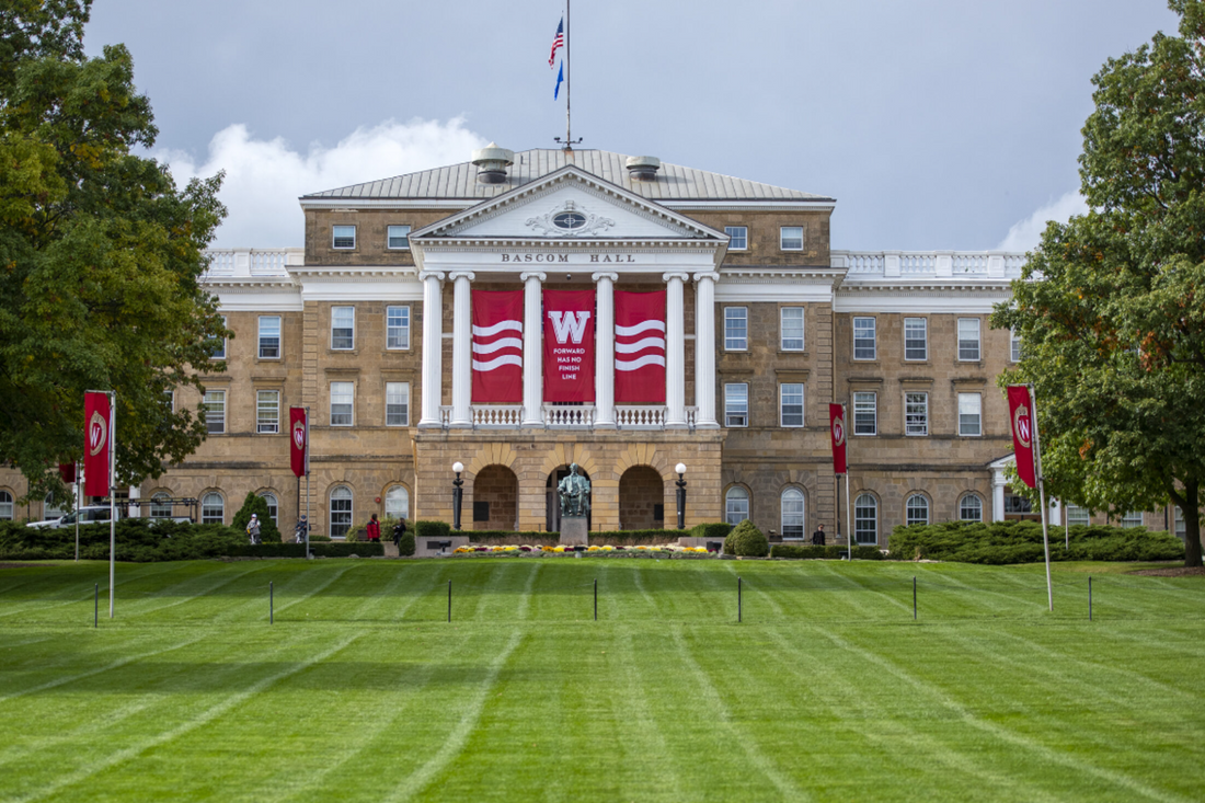 The Top 10 Best Colleges for Sports Fans