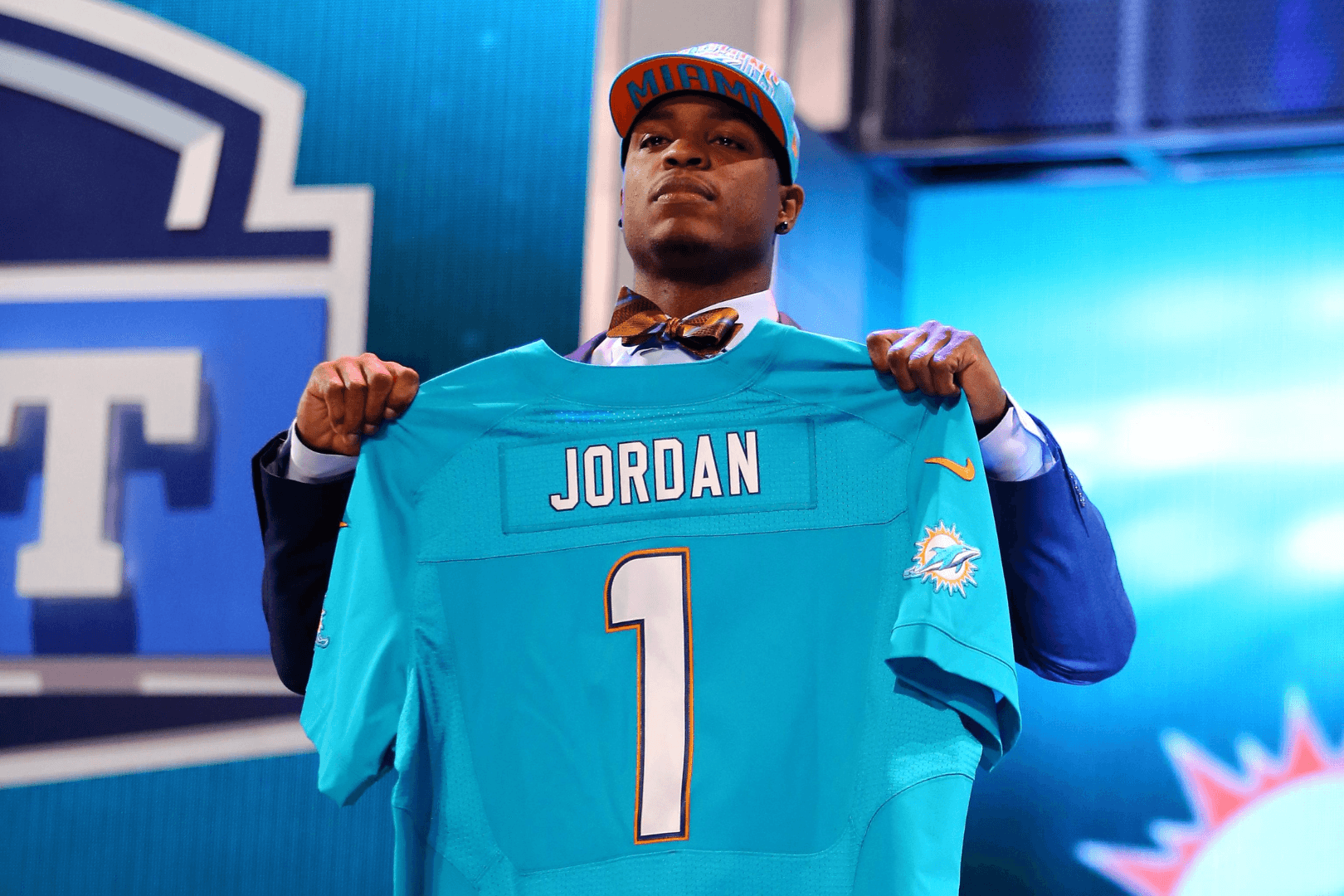 What Happened to Dion Jordan? The Rise and Fall of a Promising NFL ...