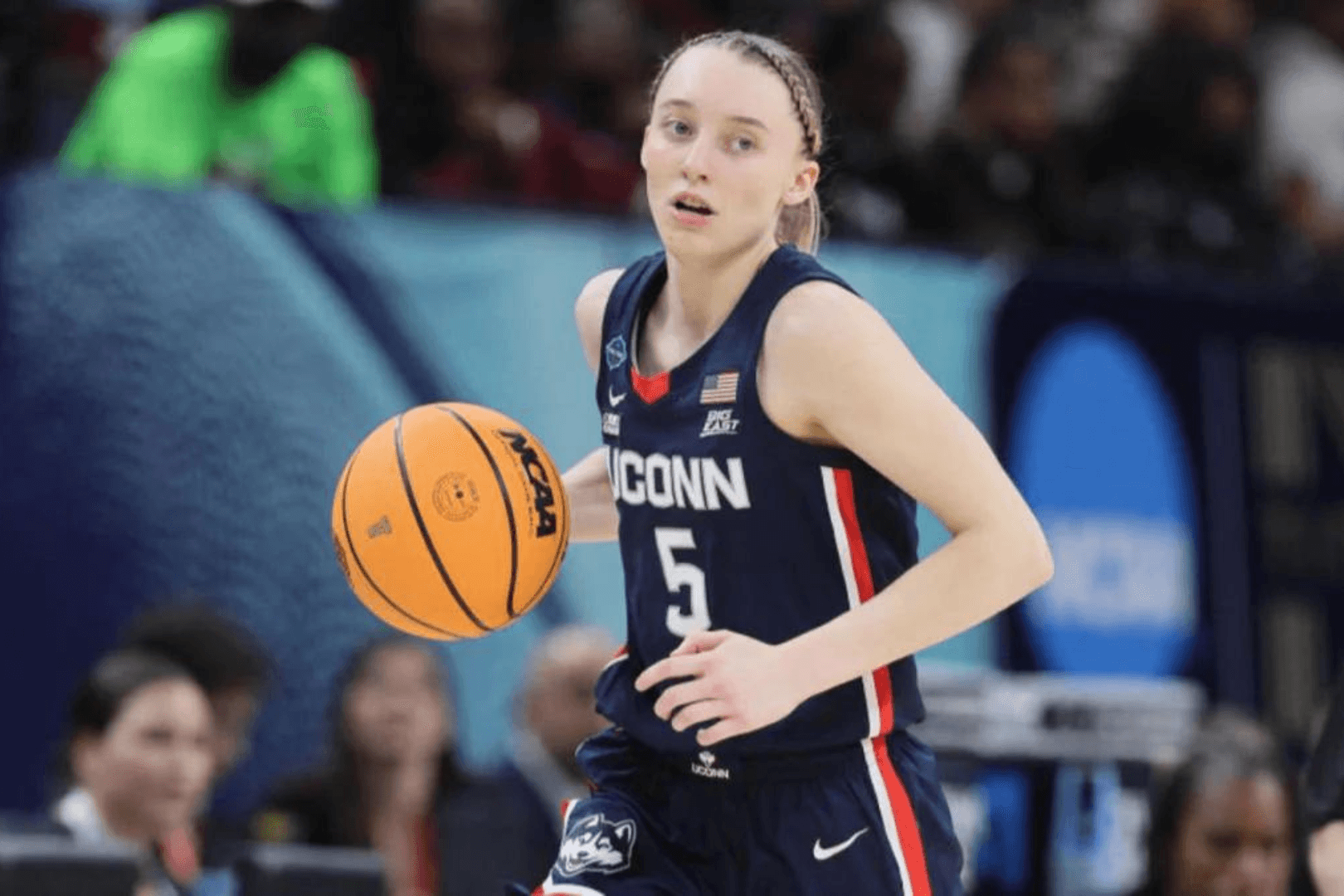 Paige Bueckers: Nike's Rising Star in Women's Basketball – Fan Arch