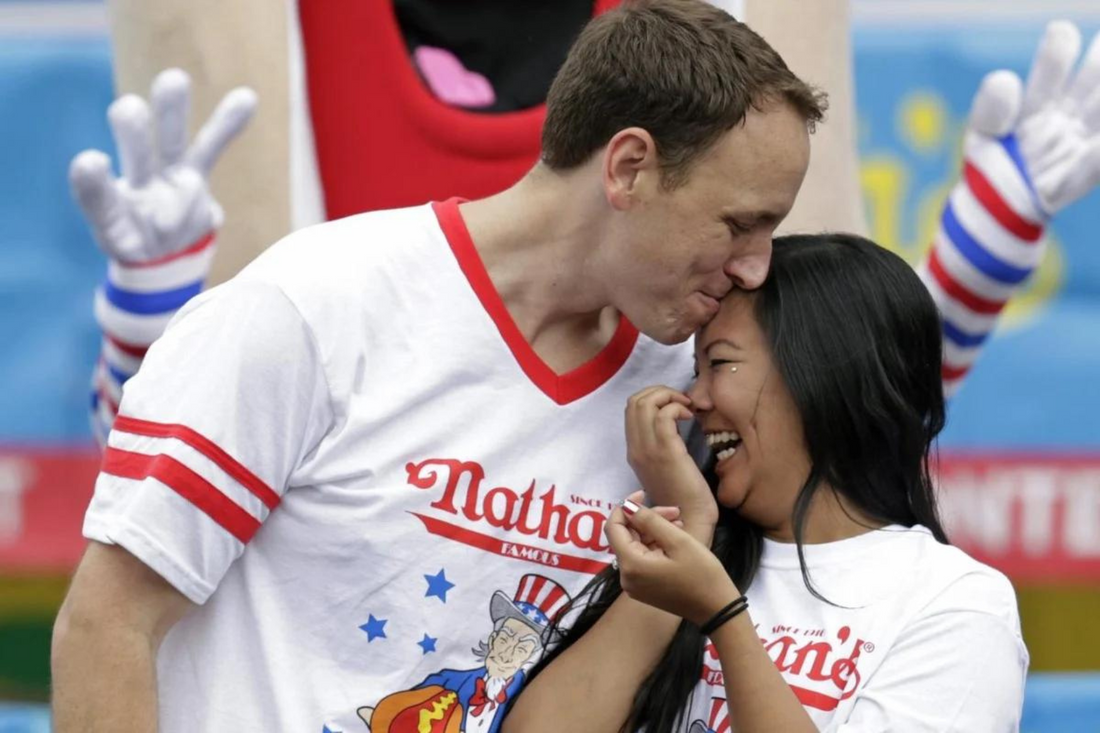 Does Joey Chestnut have a wife?