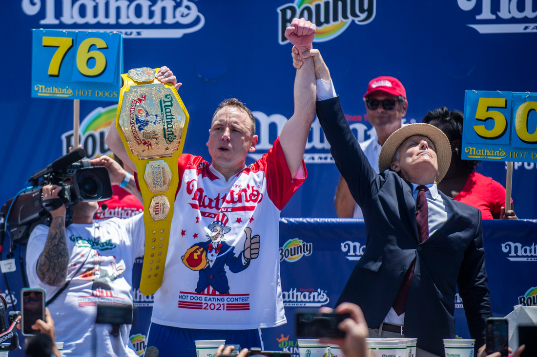 How much money does Joey Chestnut make a year?