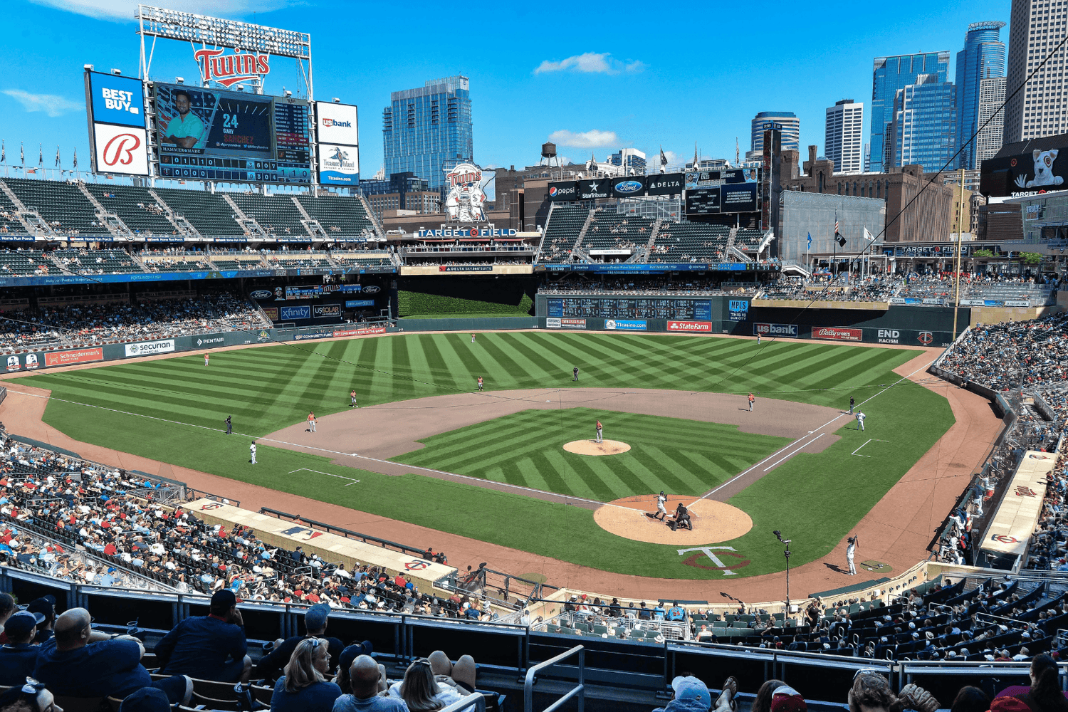 The Top 10 Biggest MLB Stadiums 2023