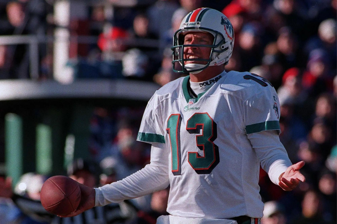 Why Dan Marino is one of the greatest quarterbacks of all-time
