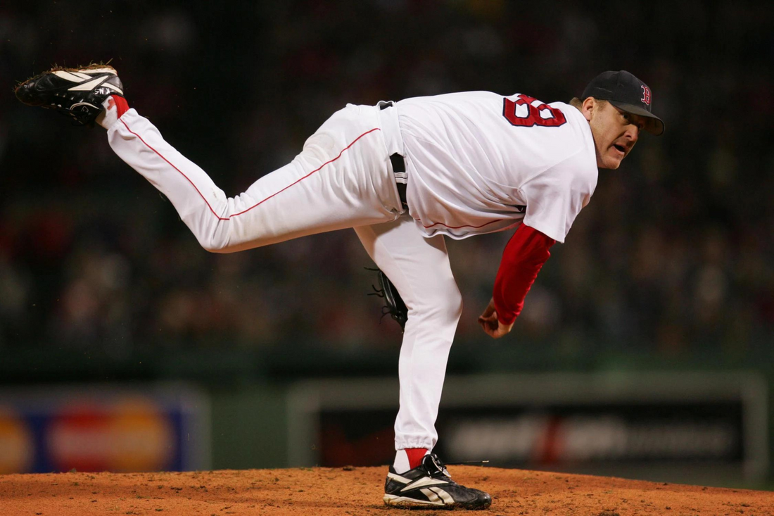 What caused Curt Schilling's bloody sock?