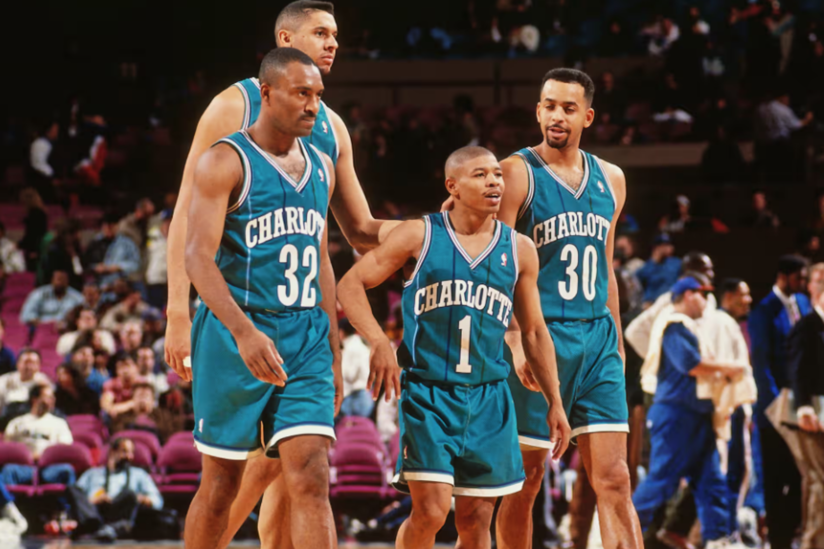 article_img / Can Muggsy Bogues Dunk?