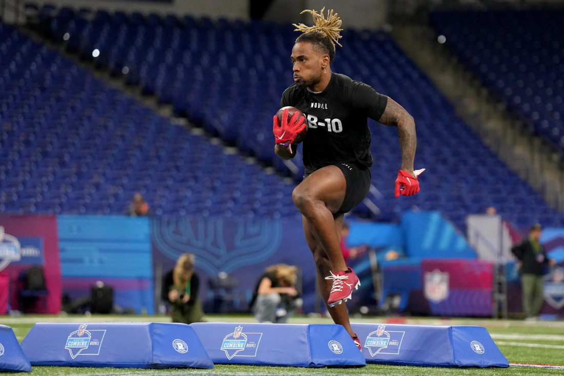 What's the Difference Between Pro Day and the NFL Combine?