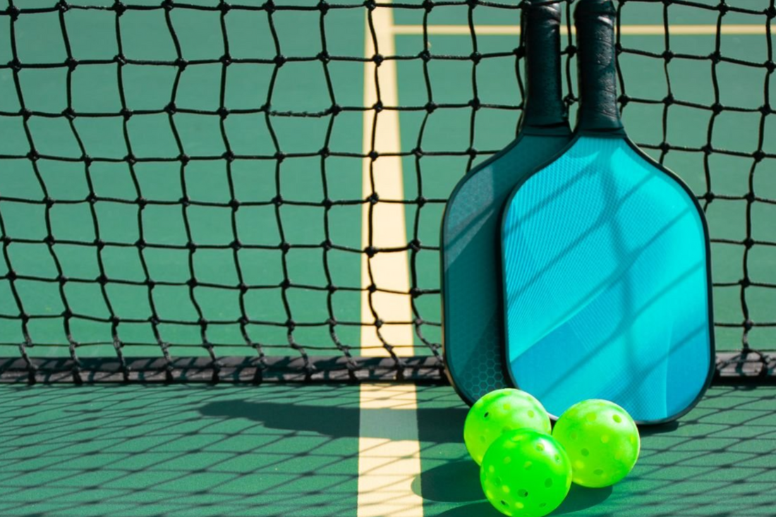 What Does "Flapjack" Mean in Pickleball? - Fan Arch