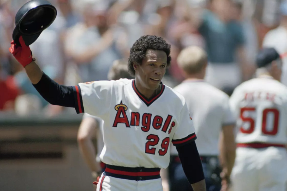 The Top 10 Bunters in MLB History