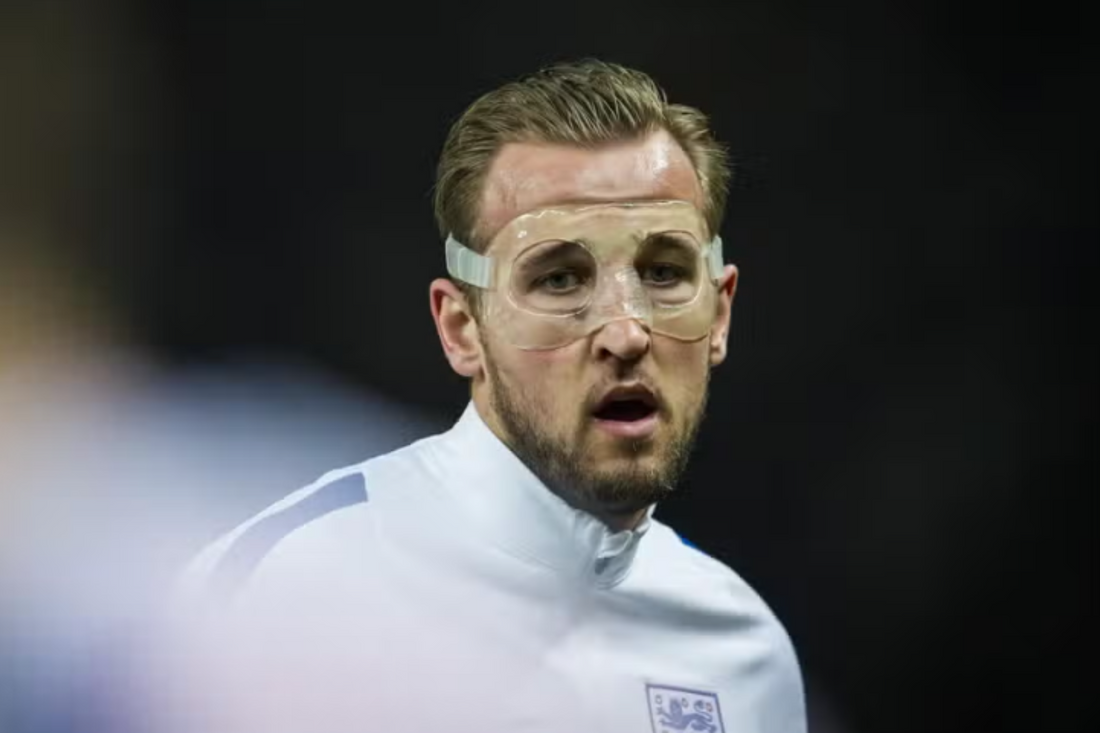 Why did Harry Kane wear a mask? - Fan Arch