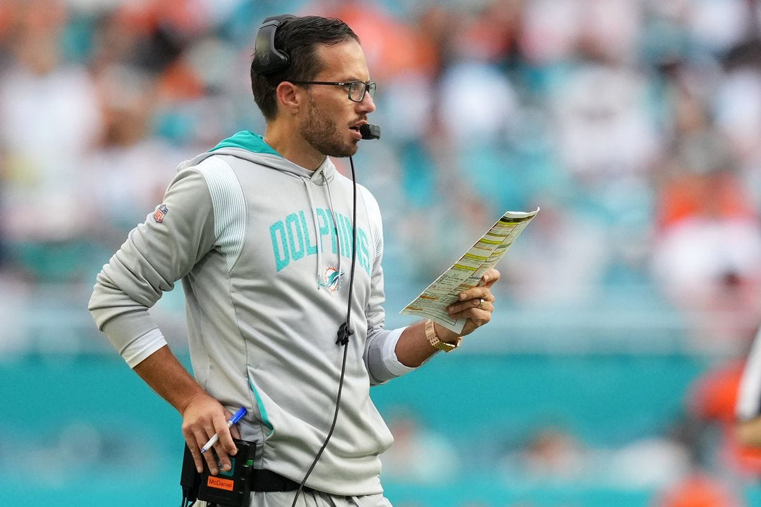 Who are Dolphins HC Mike McDaniel's parents?