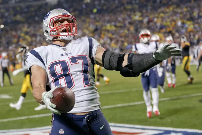 Why Rob Gronkowski Should Come Back in 2024 and Play with the Patriots