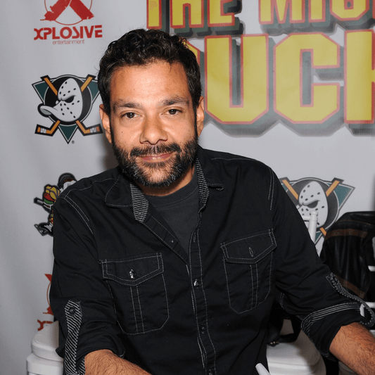 Shaun Weiss - Fan Arch.webp