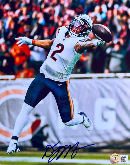 DJ Moore Signed Chicago Bears 8x10 Photo BAS Hologram AUTO - Fan Arch
