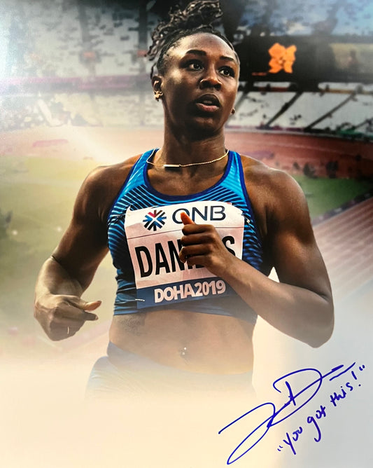 Teahna Daniels "Limited Edition 1/25" Signed 8x10 - Fan Arch